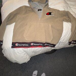 Champion Beige Fleece Pullover